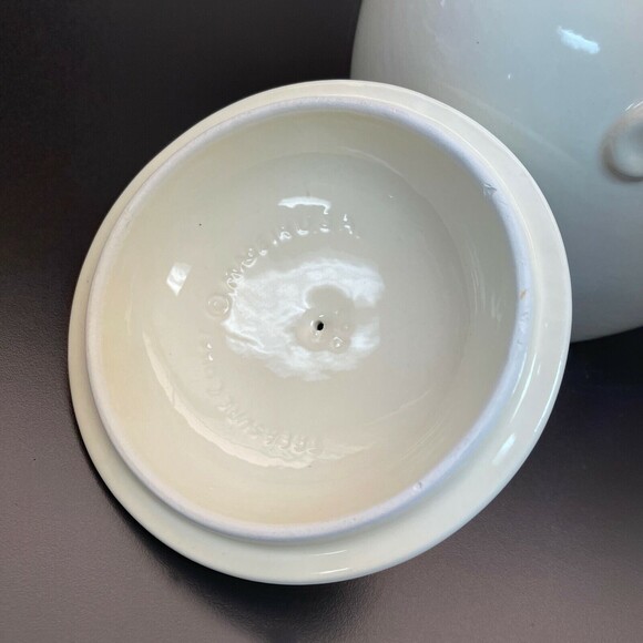 Vintage Treasure Craft Cookie Jar Canister Teddy Bear approx. 9" High - Picture 5 of 9